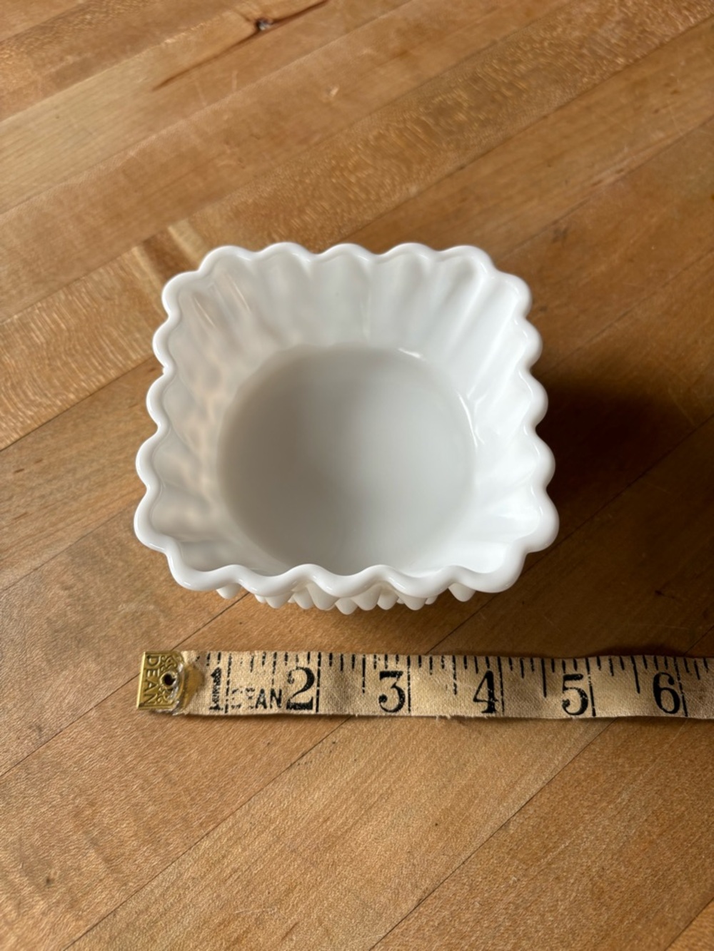 Vintage Hobnail Trinket Dish - Picture 5 of 5